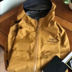 arcteryx zeta sl yukon
